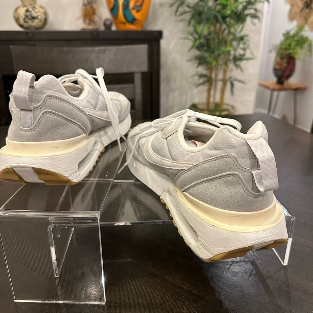 Nike Men's Athletic Shoes - White - Picture 5 of 13